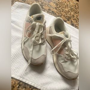 Women’s new balance, the intelligent choice,237 Size 7w